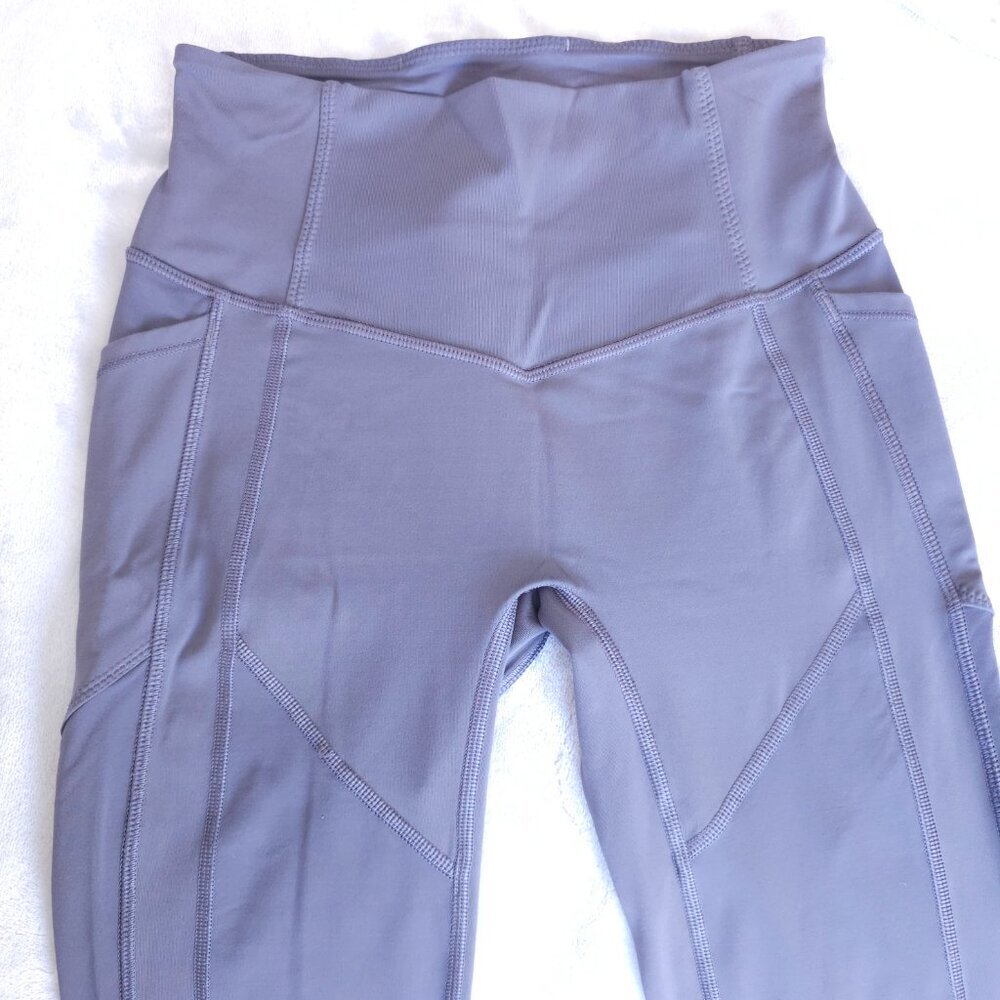 Lululemon Grey Leggings Size 4 High Rise 28" Inseam Side Pockets Athletic Yoga - Picture 11 of 15
